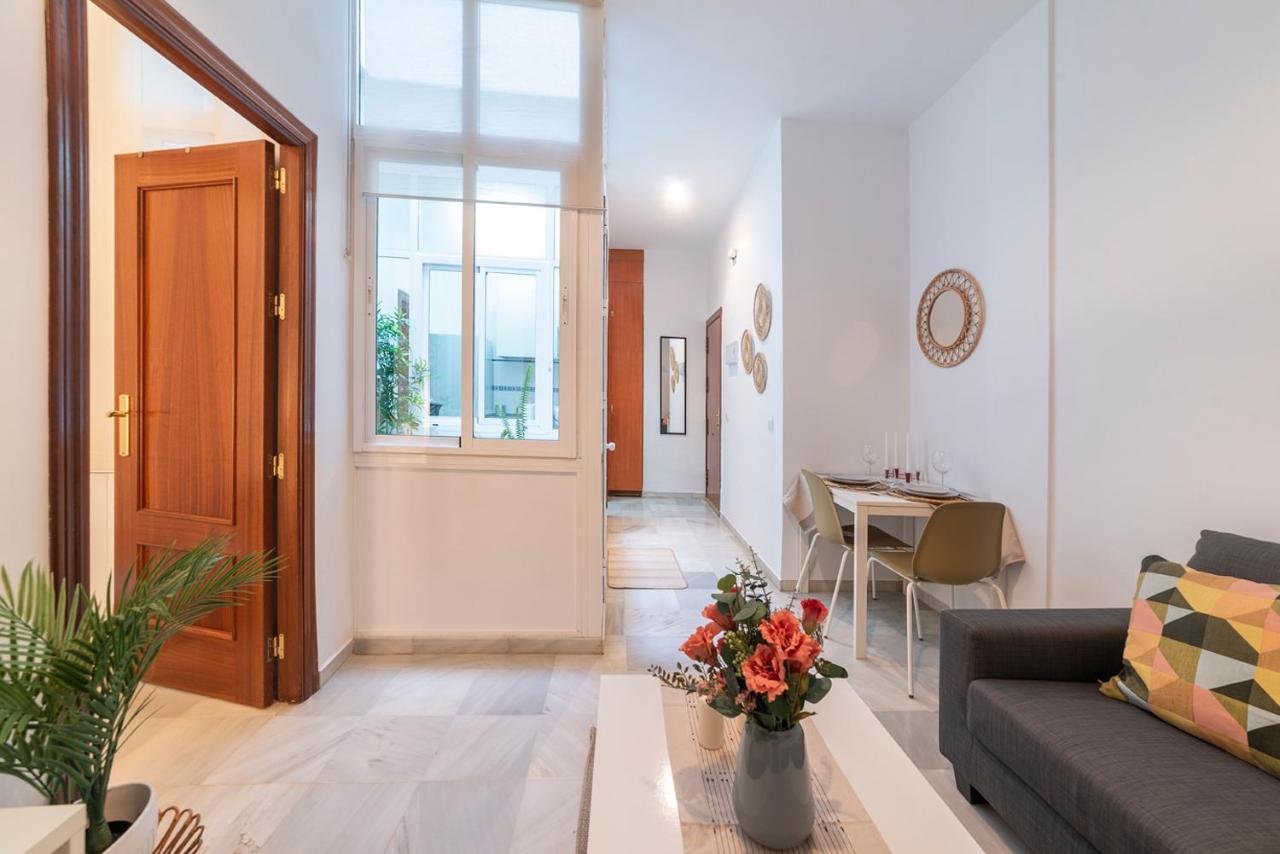 Alohamundi Torres Apartment Seville Luaran gambar